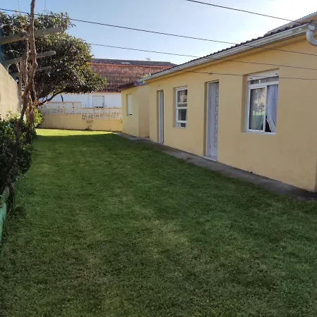 Casa Zapatos * Nigrán